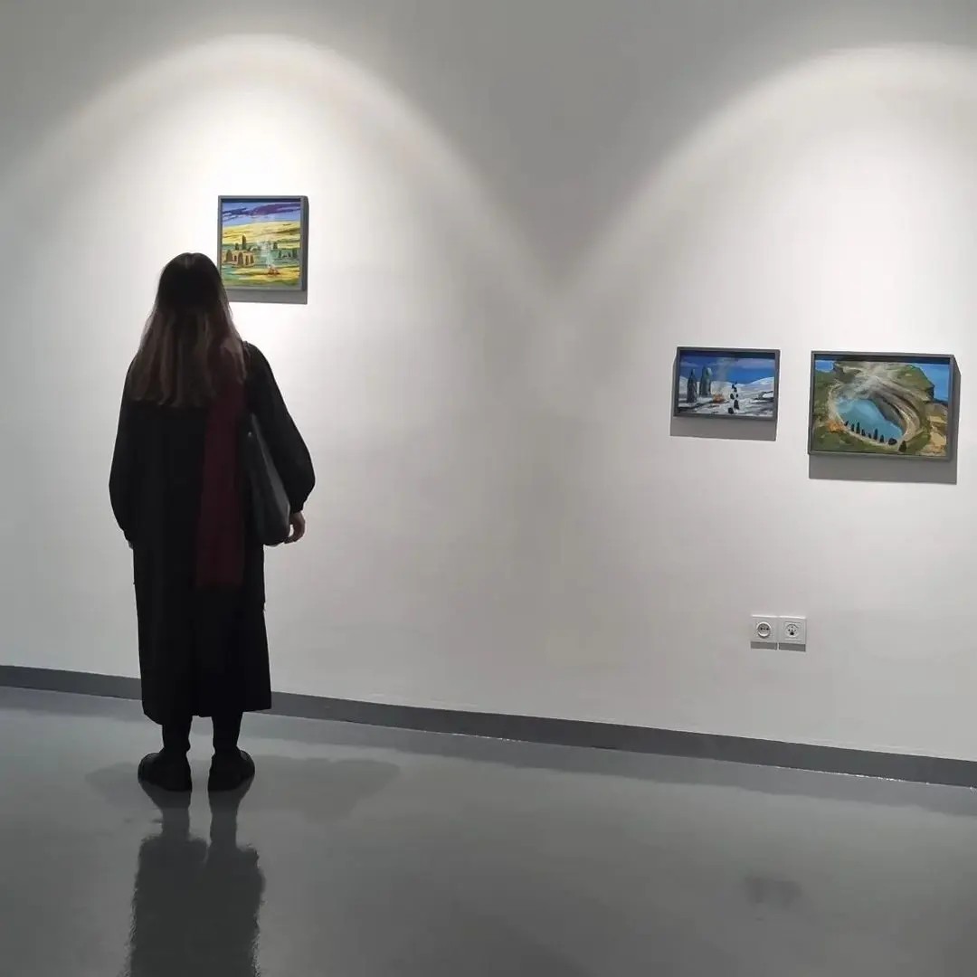 هم شاگردی سلااااام، هم شاگردی سلااااام (ازون صداهای سمی که درما تروما ایجاد میکر — 1